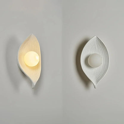 Zen Leaf Wall Lamp