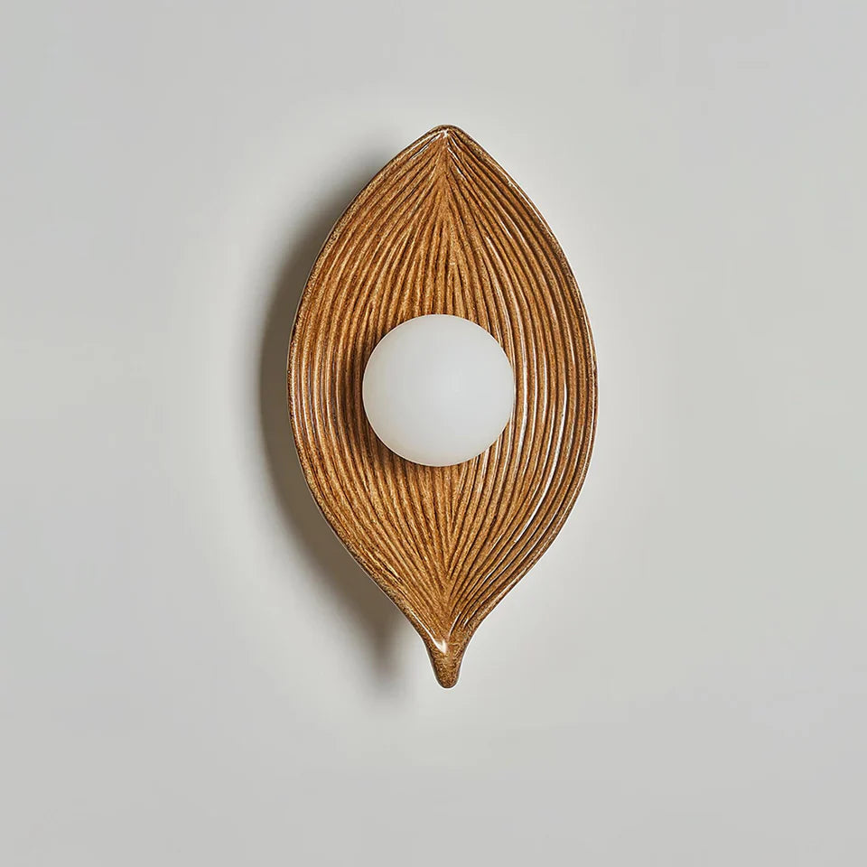 Zen Leaf Wall Lamp