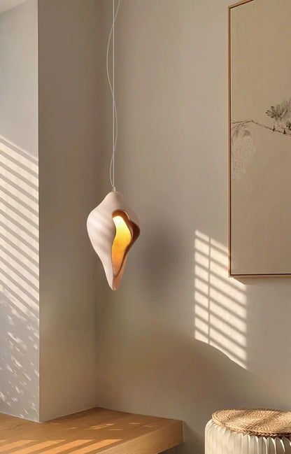 Nami Pendant Light